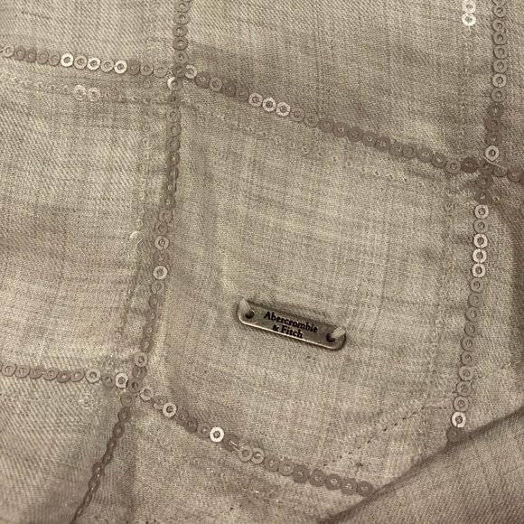 Abercrombie & Fitch women’s size S sequins button down - Picture 3 of 5